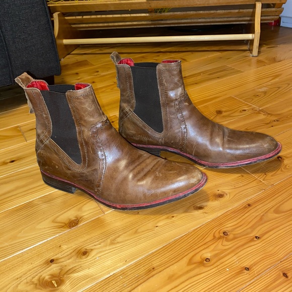 Fly London Other - Men’s Fly London Chelsea Boots